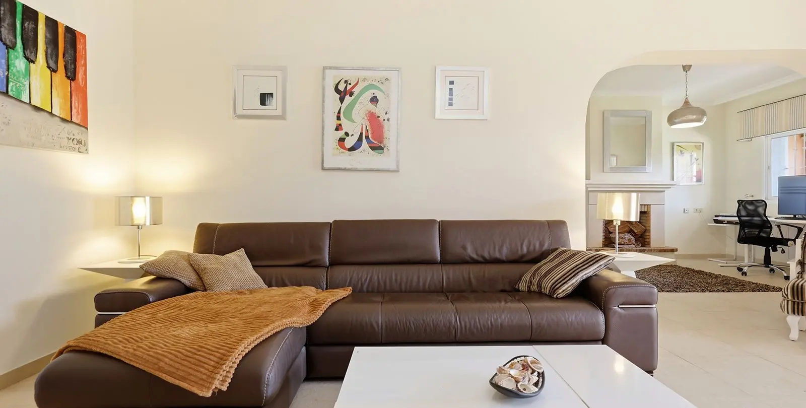 Sale of ground floor apartment in Estepona 15
