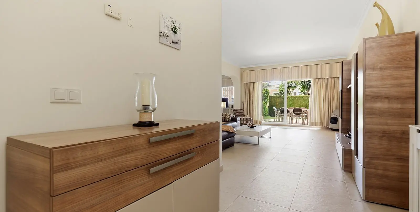 Sale of ground floor apartment in Estepona 17