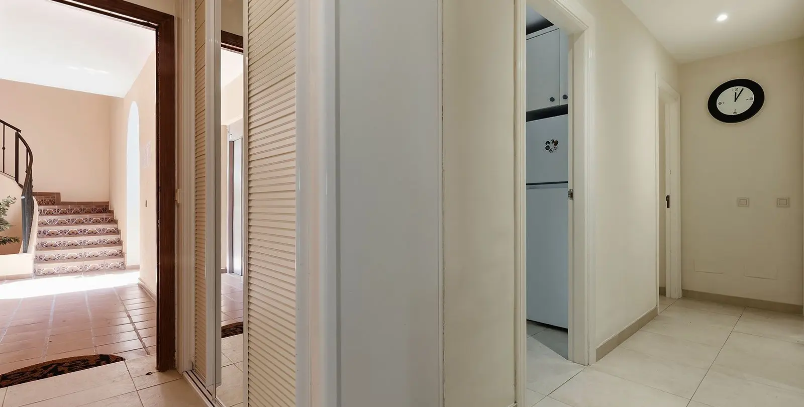 Sale of ground floor apartment in Estepona 28