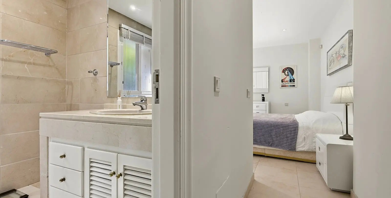 Sale of ground floor apartment in Estepona 42
