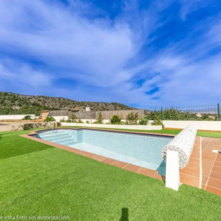 Venta de villa independiente en Churriana