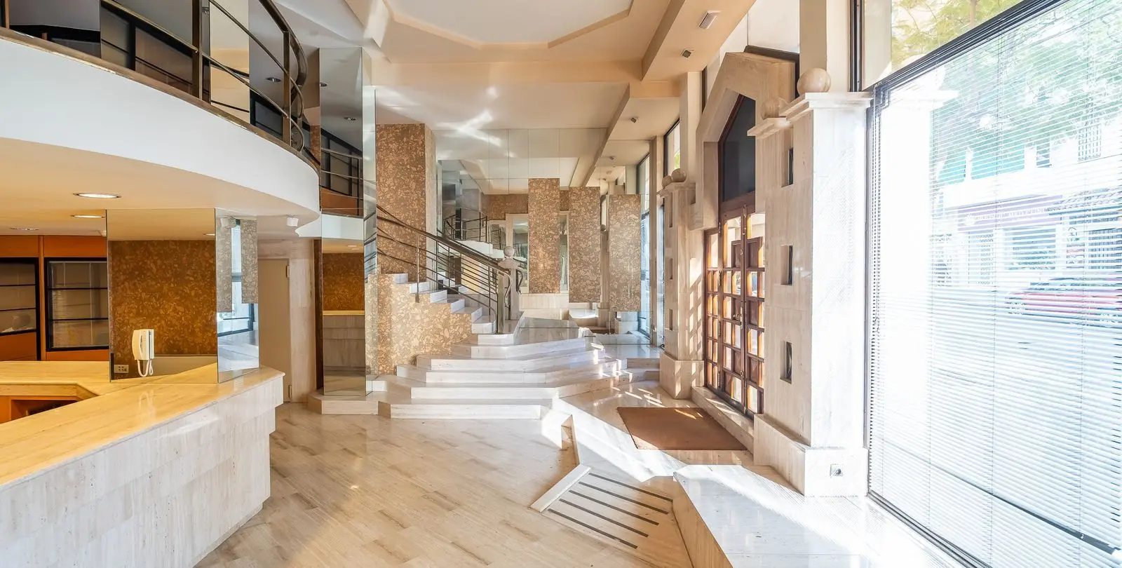 Продажа коммерческого помещения в Marbella 3