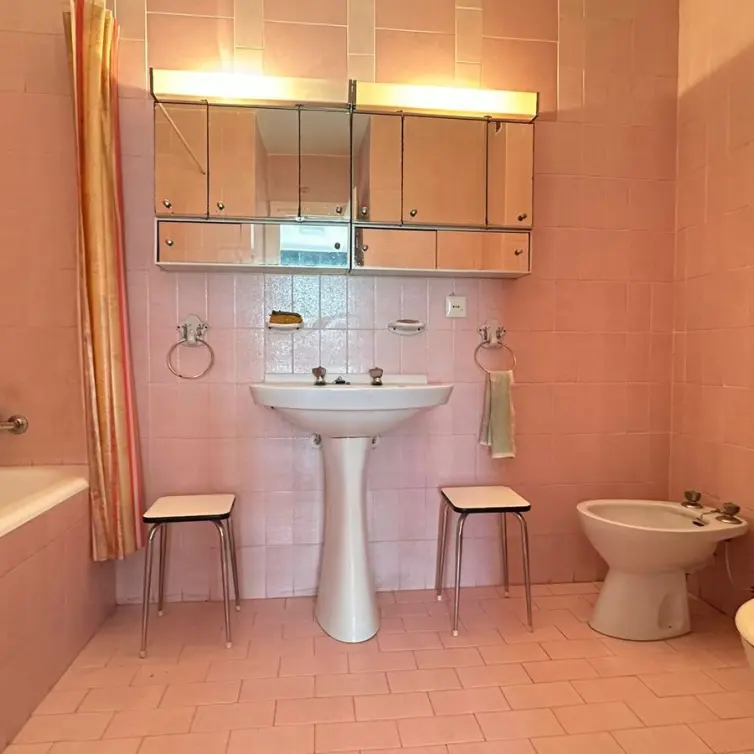Sale of middle floor apartment in Marbella