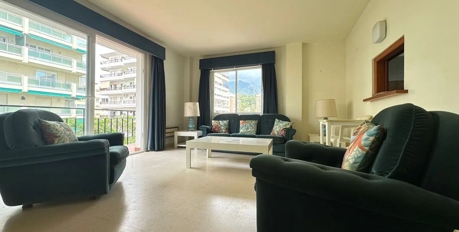 Продажа апартаментов на среднем этаже в Marbella 8