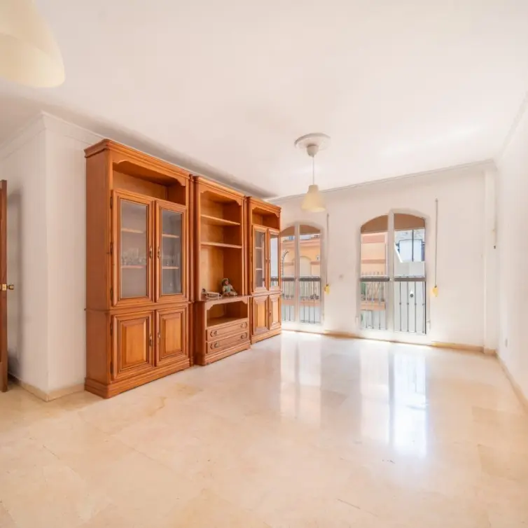 Venta de apartamento en planta media en Fuengirola