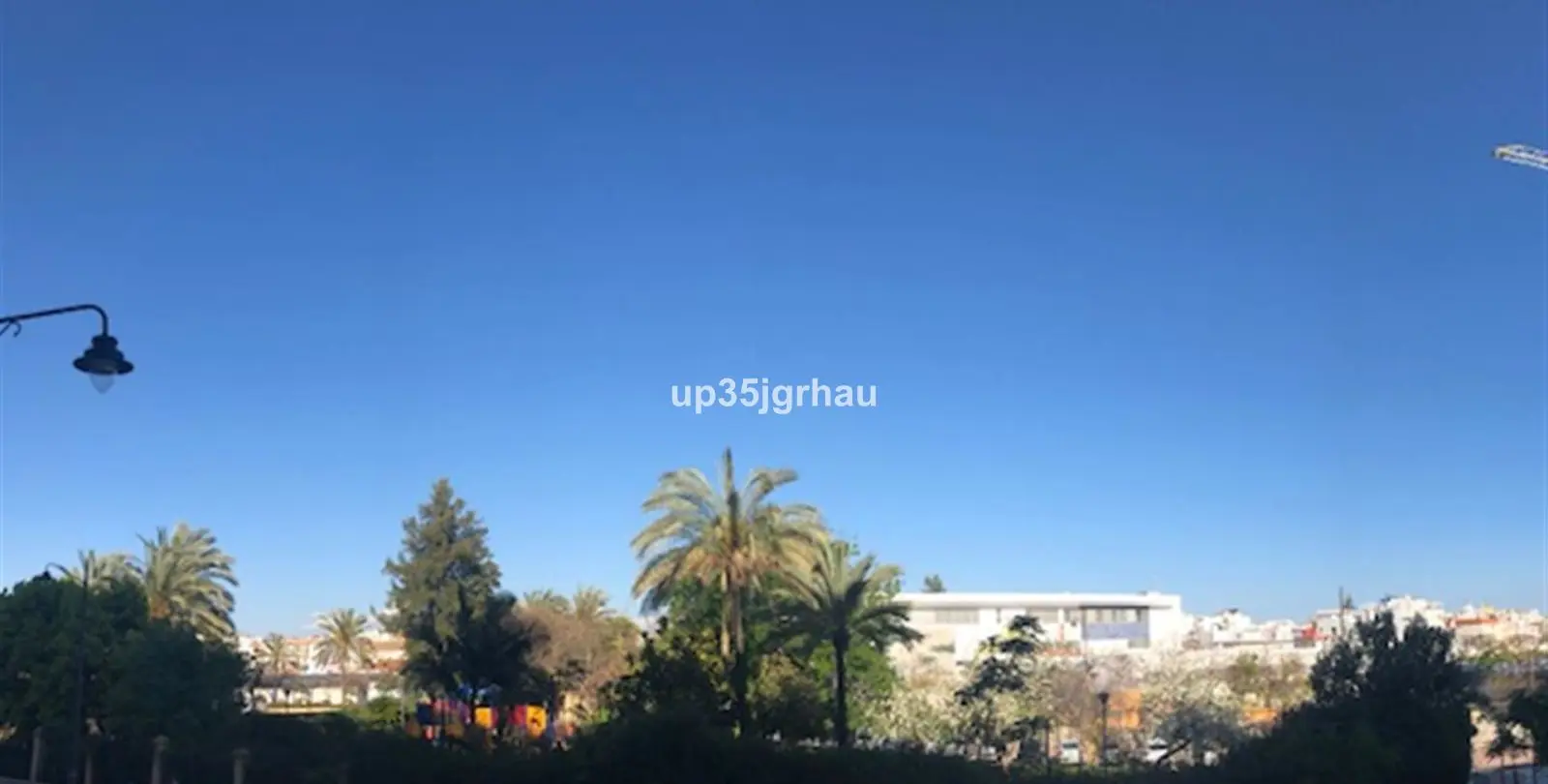 Продажа апартаментов на среднем этаже в Estepona 21