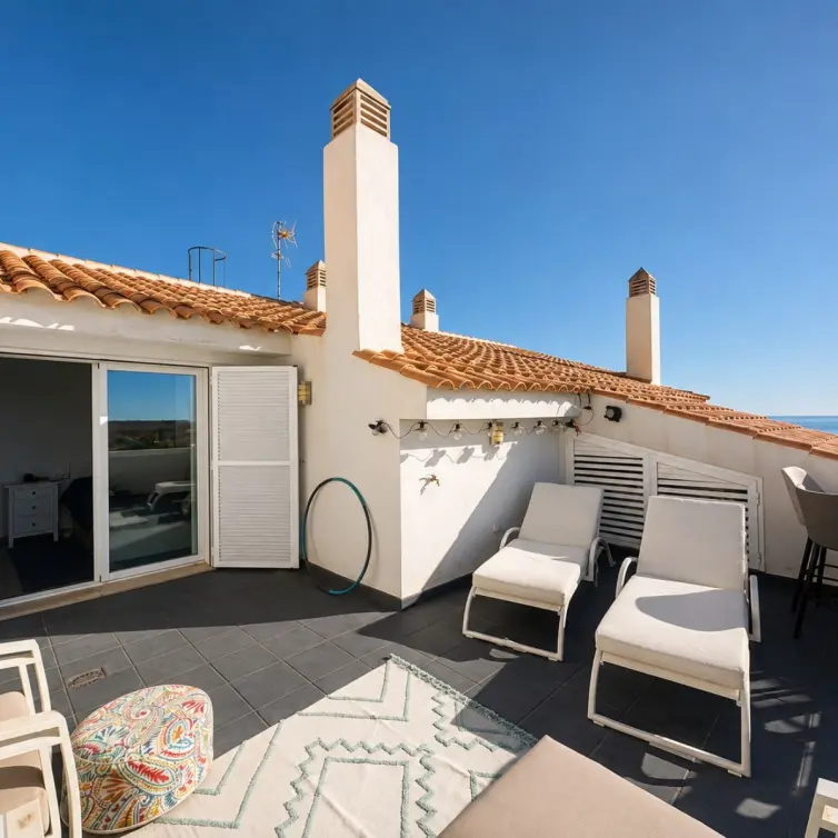 Sale of penthouse duplex in Manilva