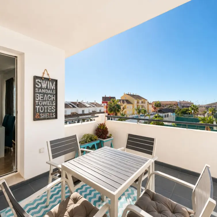 Sale of penthouse duplex in Manilva