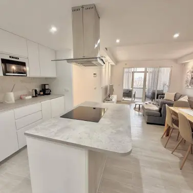 Продажа апартаментов на среднем этаже в Fuengirola