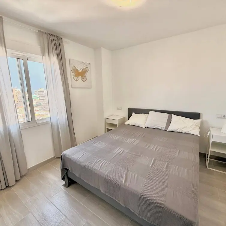 Venta de apartamento en planta media en Fuengirola