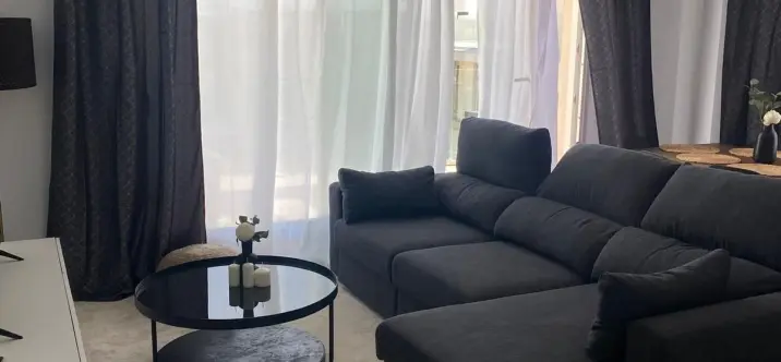 Venta de ático en Estepona 2