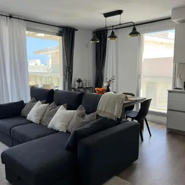 Venta de ático en Estepona