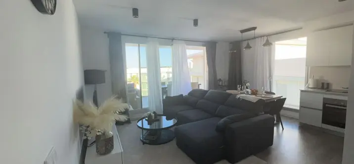 Venta de ático en Estepona 4