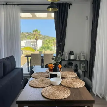 Venta de ático en Estepona