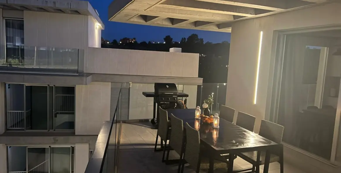 Venta de ático en Estepona 26