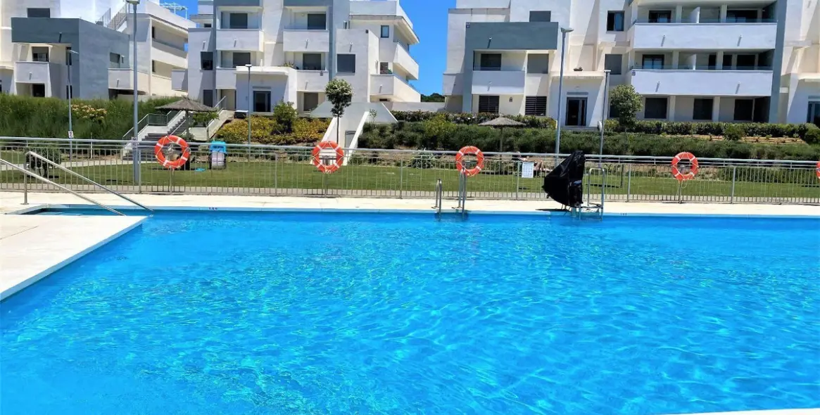Venta de ático en Estepona 38