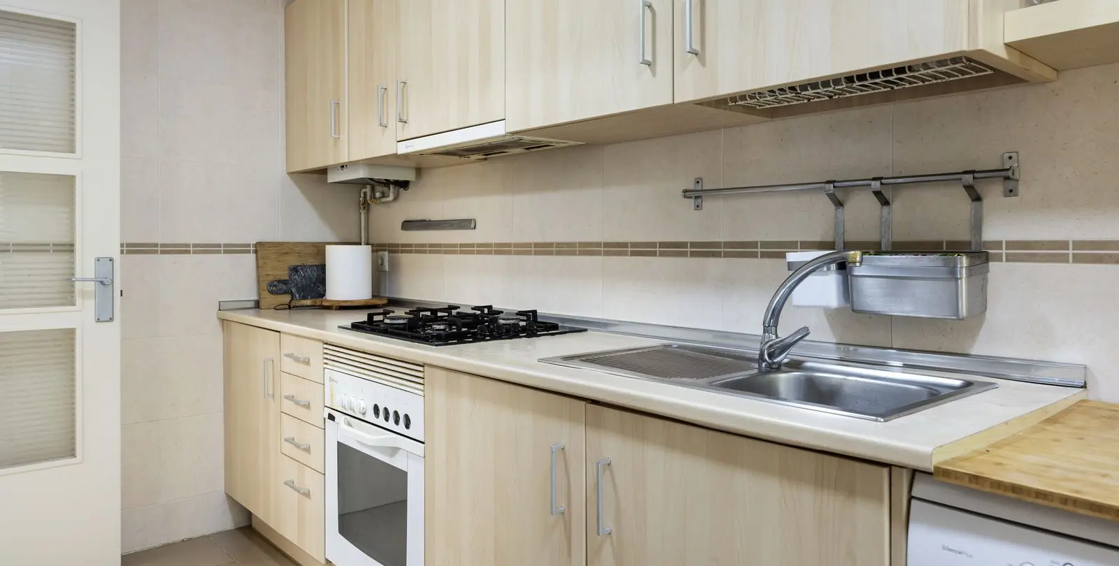 Sale of ground floor apartment in Benalmadena Costa 22