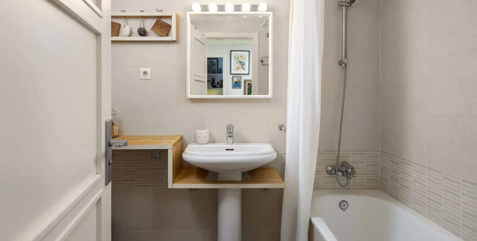 Sale of ground floor apartment in Benalmadena Costa 25