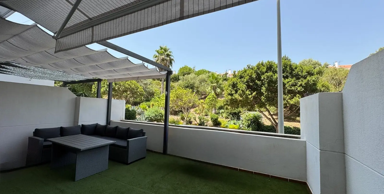 Sale of ground floor apartment in Fuengirola 1