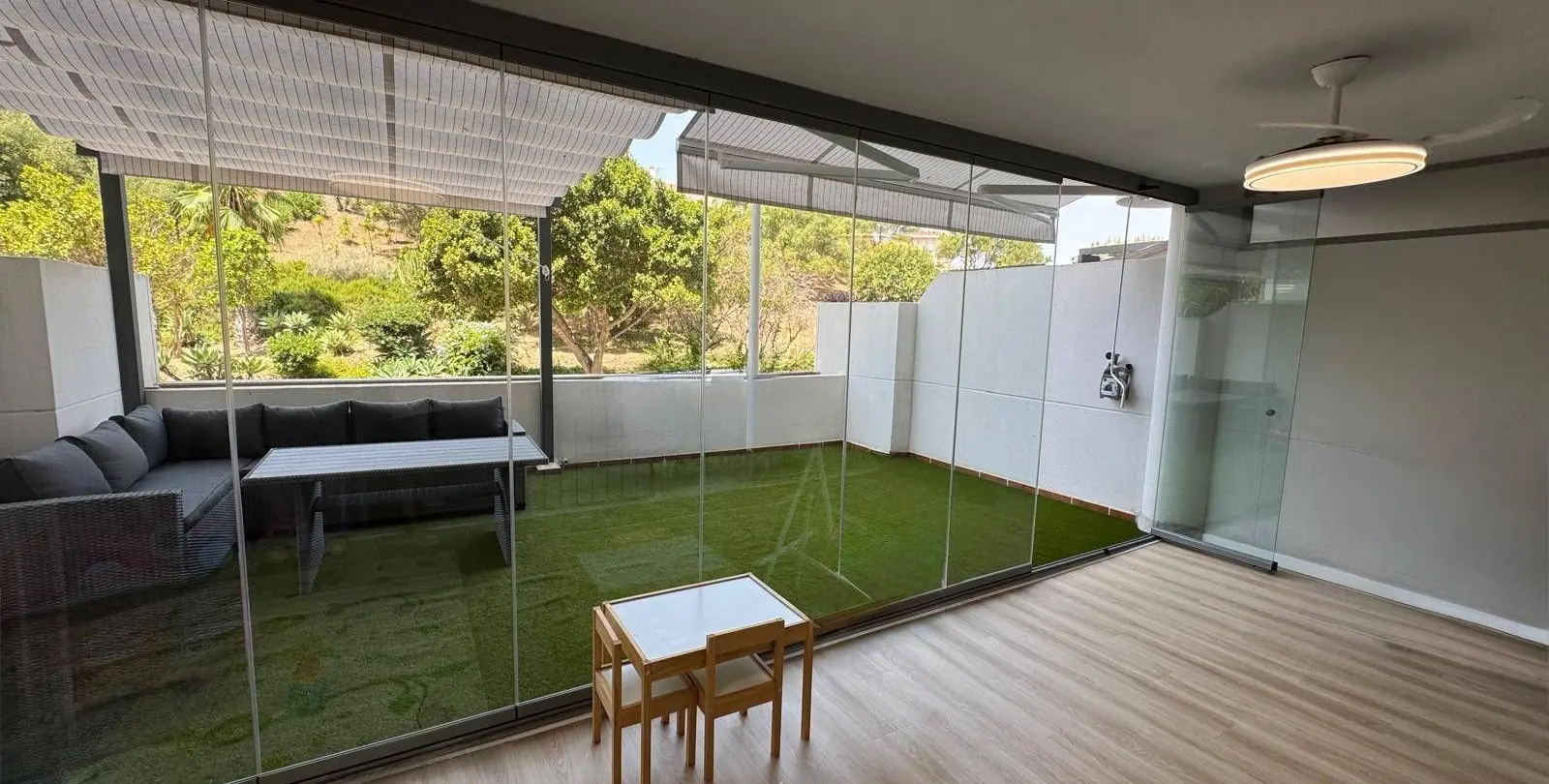 Sale of ground floor apartment in Fuengirola 2