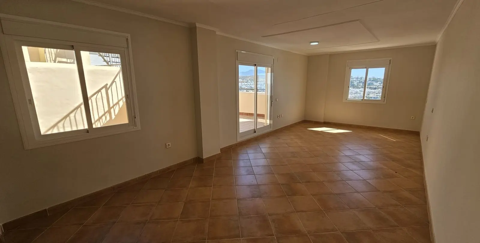 Sale of townhouse in La Cala de Mijas 2