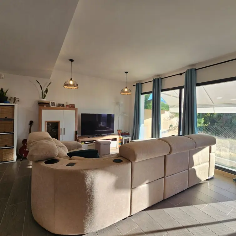 Venta de villa independiente en Alhaurín de la Torre