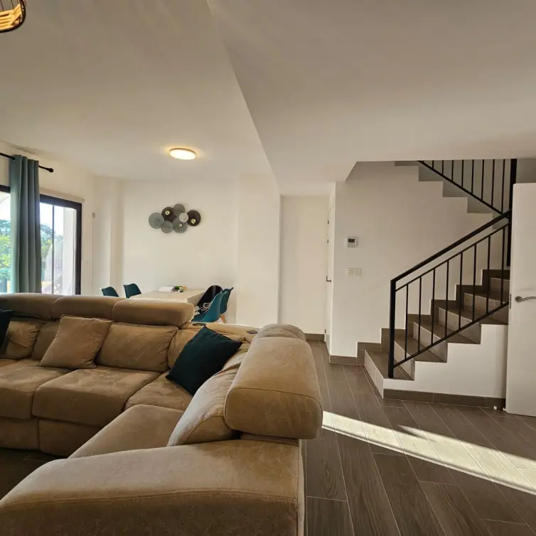 Venta de villa independiente en Alhaurín de la Torre