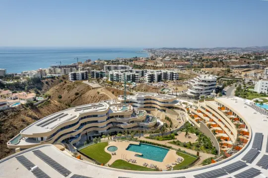 Image 25 thumb
