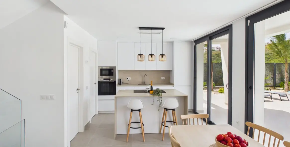 Venta de villa independiente en La Duquesa 8