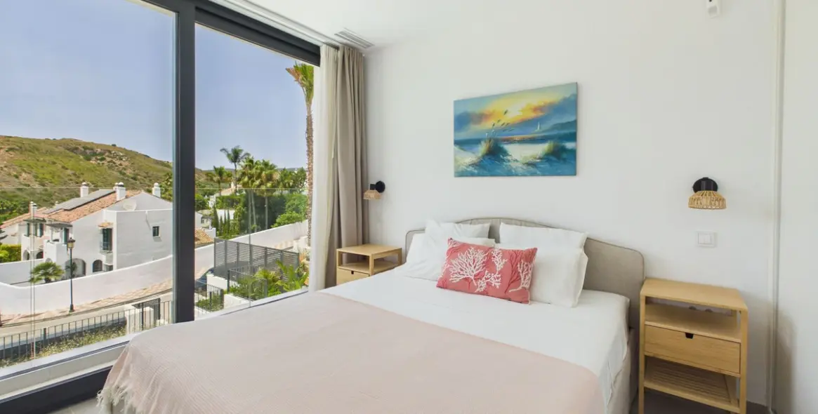 Venta de villa independiente en La Duquesa 30