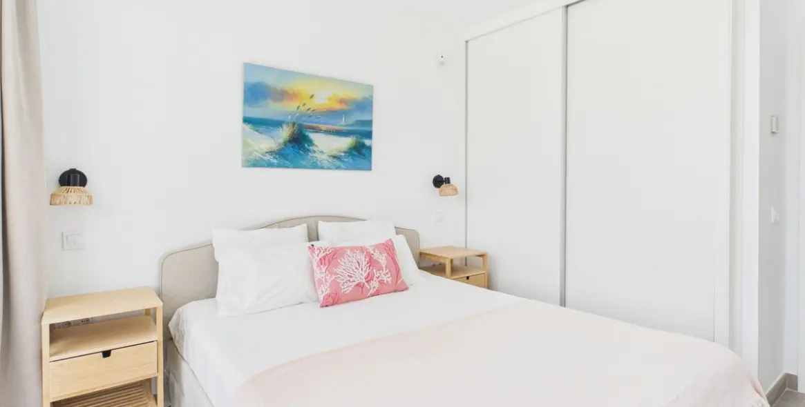 Venta de villa independiente en La Duquesa 31
