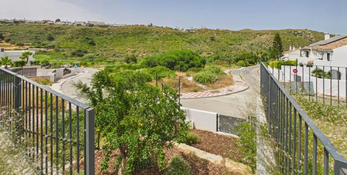 Venta de villa independiente en La Duquesa 47