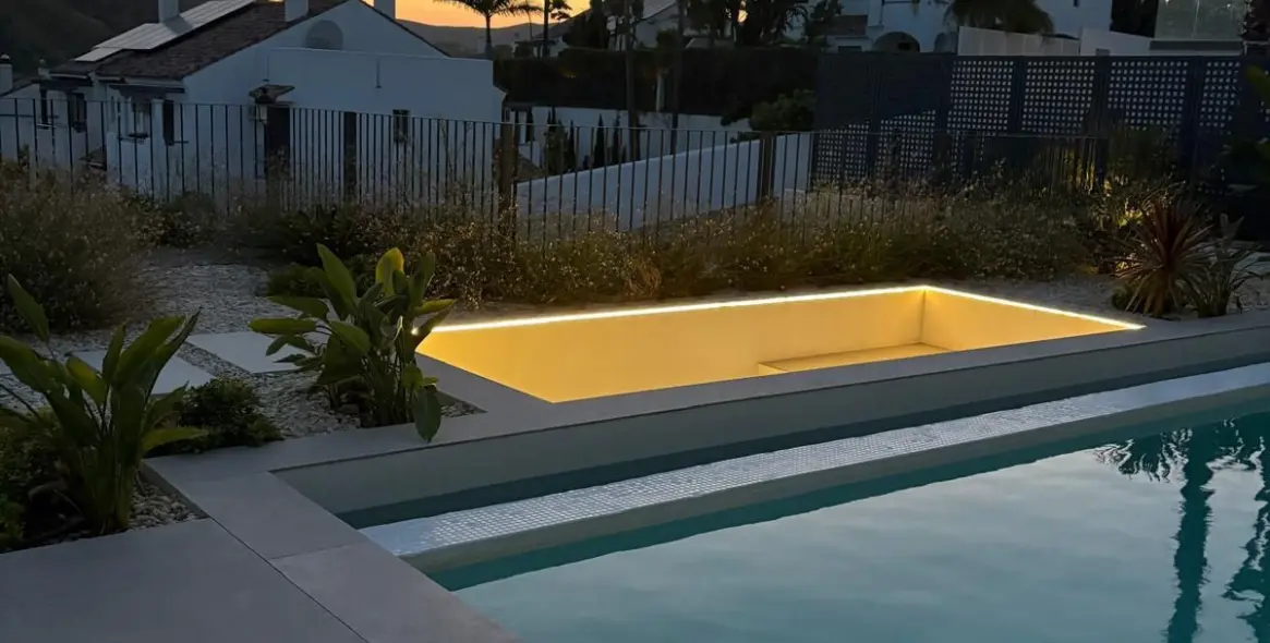 Venta de villa independiente en La Duquesa 61
