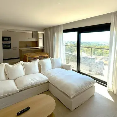 Sale of penthouse duplex in Nueva Andalucía