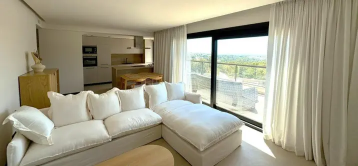 Sale of penthouse duplex in Nueva Andalucía 1