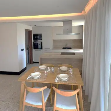 Sale of penthouse duplex in Nueva Andalucía