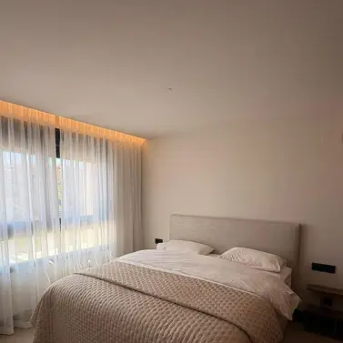 Sale of penthouse duplex in Nueva Andalucía