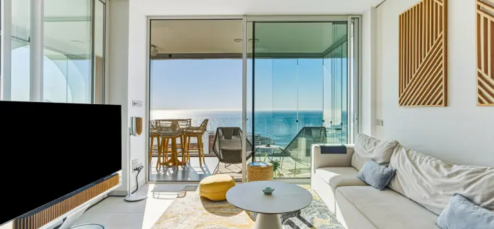 Sale of penthouse duplex in Fuengirola 2