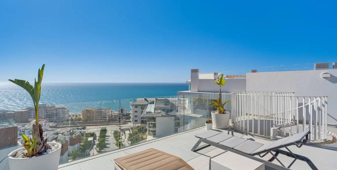 Sale of penthouse duplex in Fuengirola 8