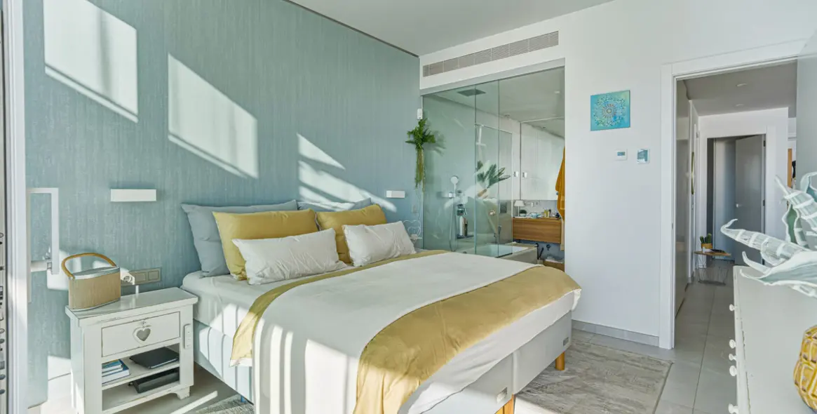 Sale of penthouse duplex in Fuengirola 15