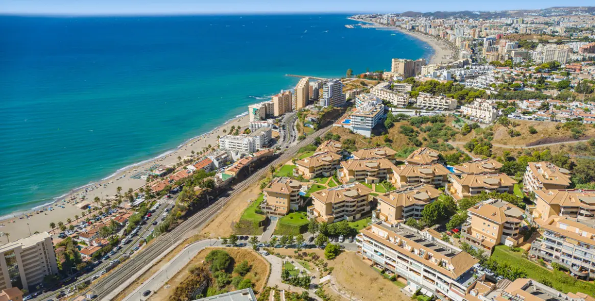Sale of penthouse duplex in Fuengirola 25