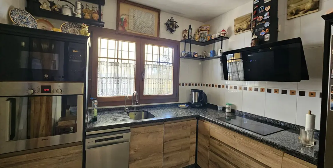 Venta de villa independiente en Los Pacos 17
