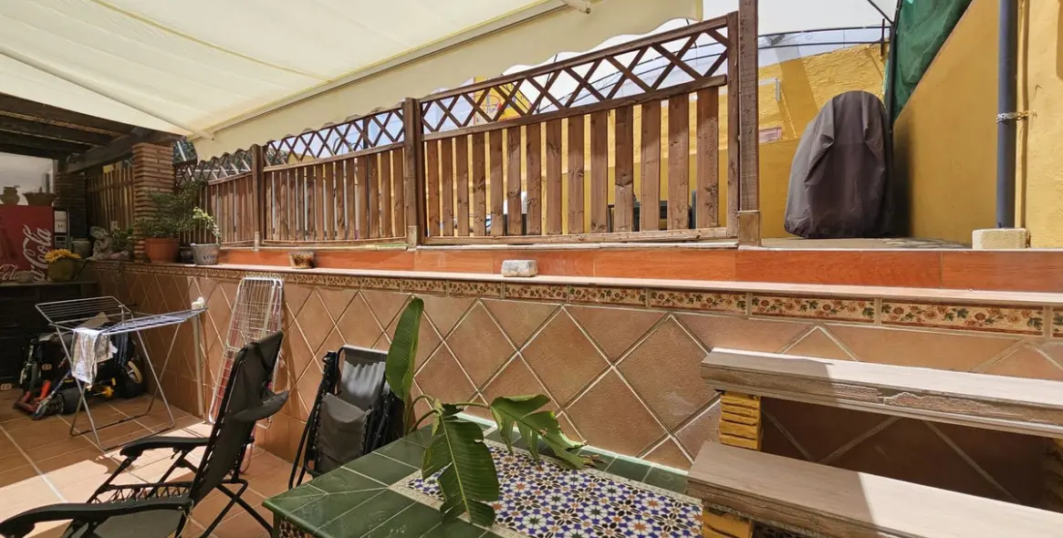 Venta de villa independiente en Los Pacos 26