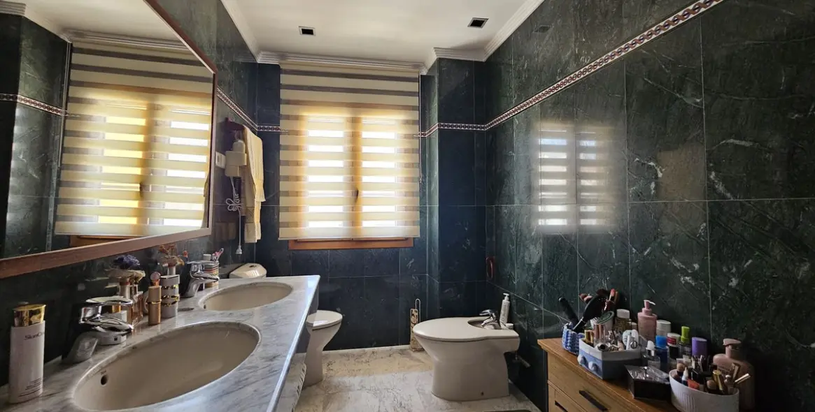 Venta de villa independiente en Los Pacos 42