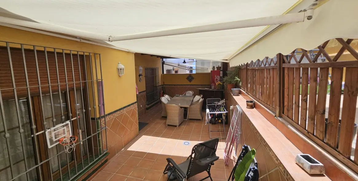 Venta de villa independiente en Los Pacos 55