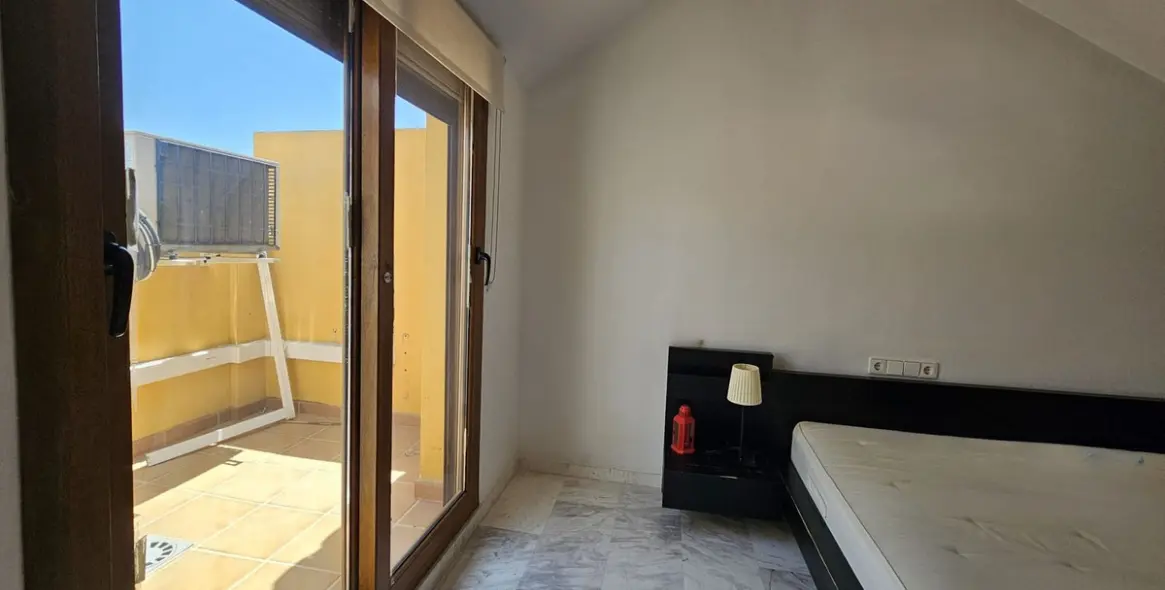 Venta de villa independiente en Los Pacos 59