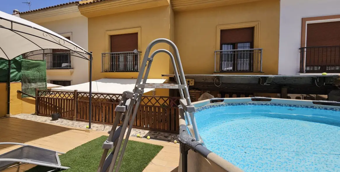 Venta de villa independiente en Los Pacos 63