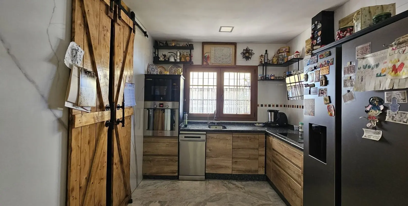 Sale of detached villa in Los Pacos 28