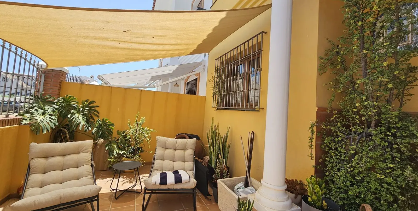 Sale of detached villa in Los Pacos 88