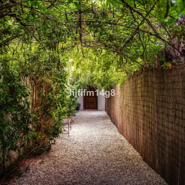 Sale of detached villa in Estepona